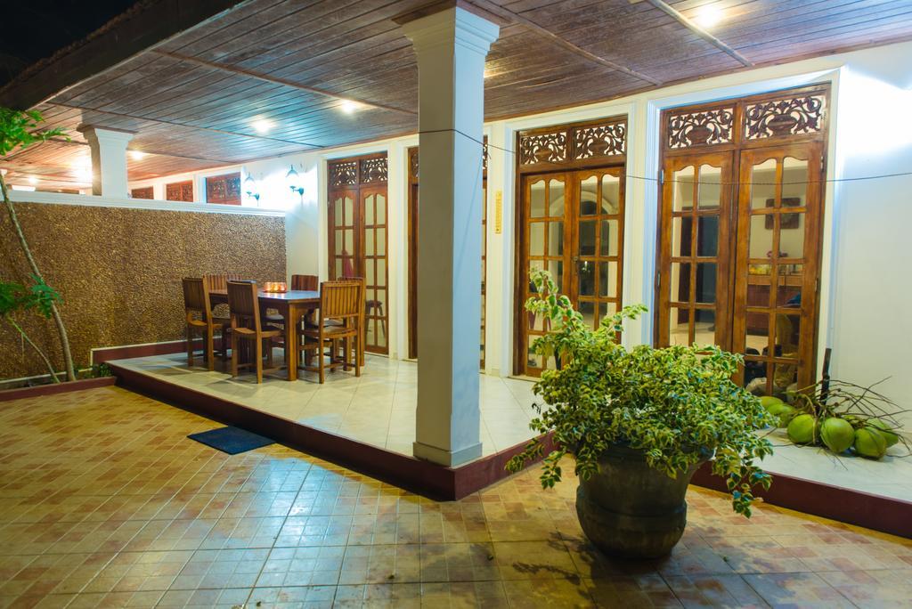 Czech House Villa Tangalle Eksteriør billede